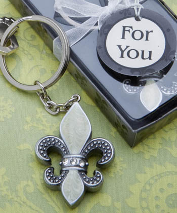 Fleur de Lis design keychain favors