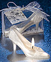 Fairytale shoe wedding favor