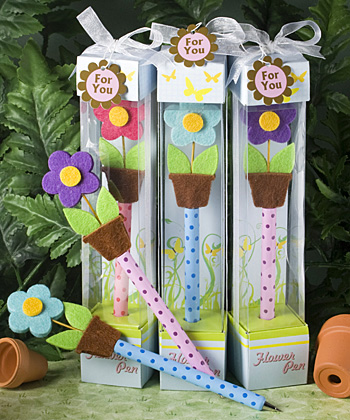 Ultra Cute flower pen favors