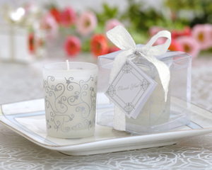 Scented Frosted Glass Votive- Hearts & Vines