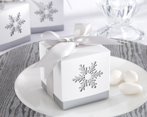 Winter Dreams Laser-Cut Snowflake Favor Box (Set of 24)