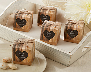 "Hearts in Love" Rustic Favor Box (Set of 24)