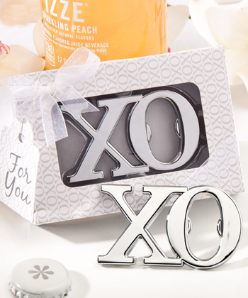 XO design bottle opener favors