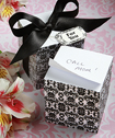 Damask design memo cube favors