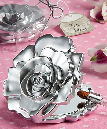 Realistic rose design mirror compacts