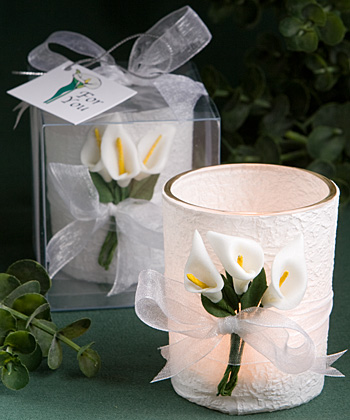 Stunning calla lily design candle favors