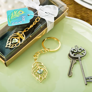 GOLD METAL PEACOCK FEATHER DESIGN KEY CHAIN