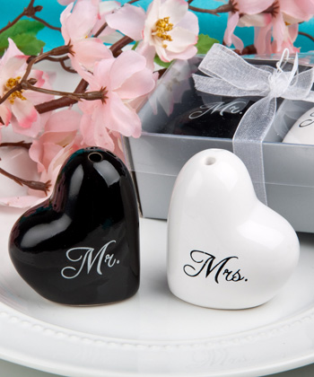 Mr. and Mrs. salt and pepper set