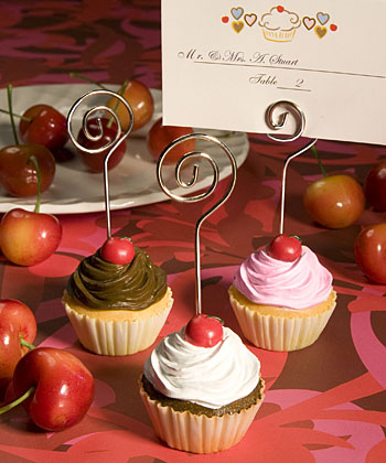 Cupcake placecard holders