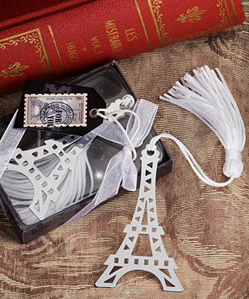 Eiffel Tower bookmark favors