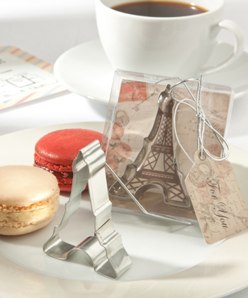 Romantic Eiffel Tower cookie cutters